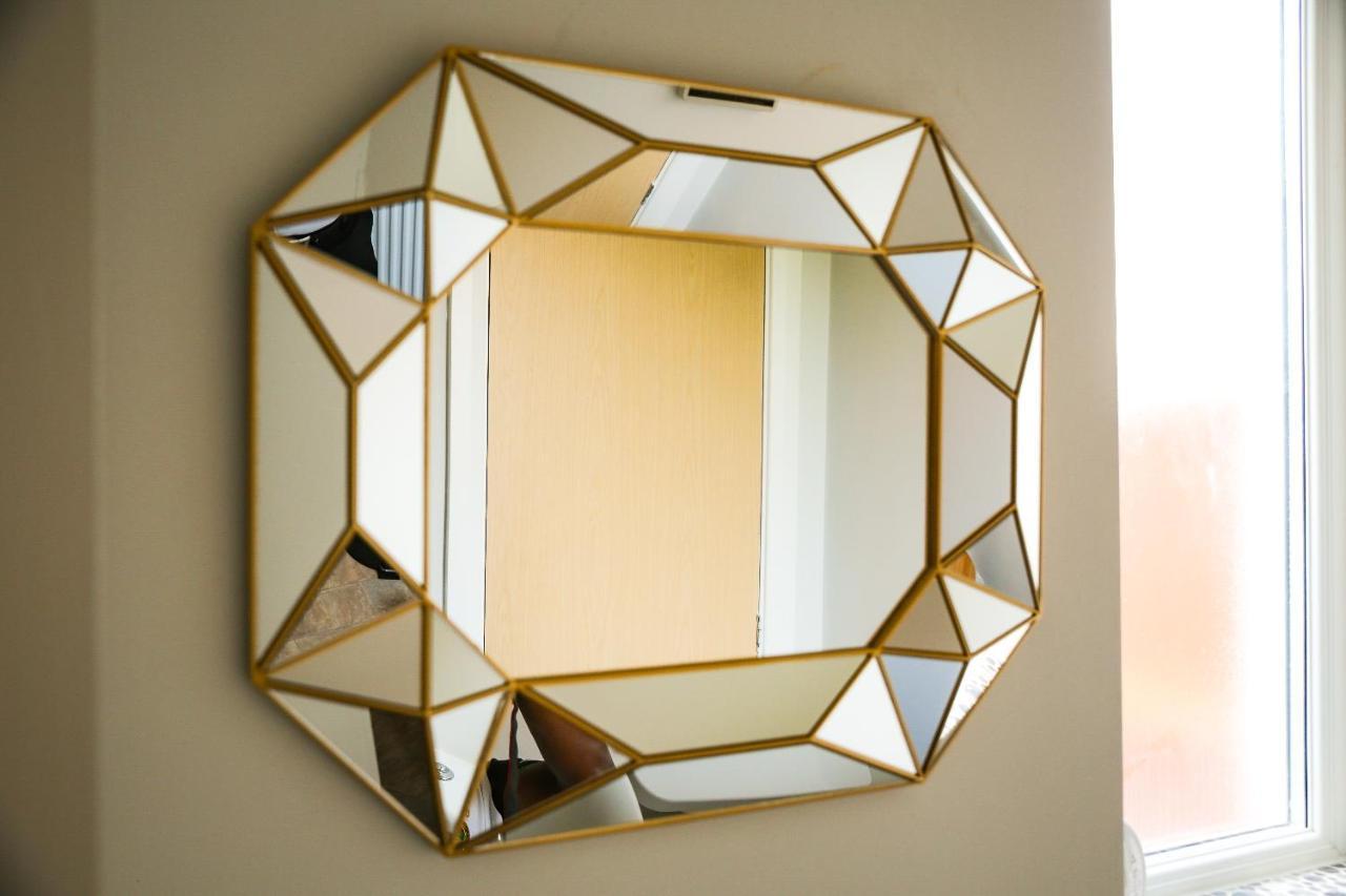 Crystal Home マンチェスター エクステリア 写真